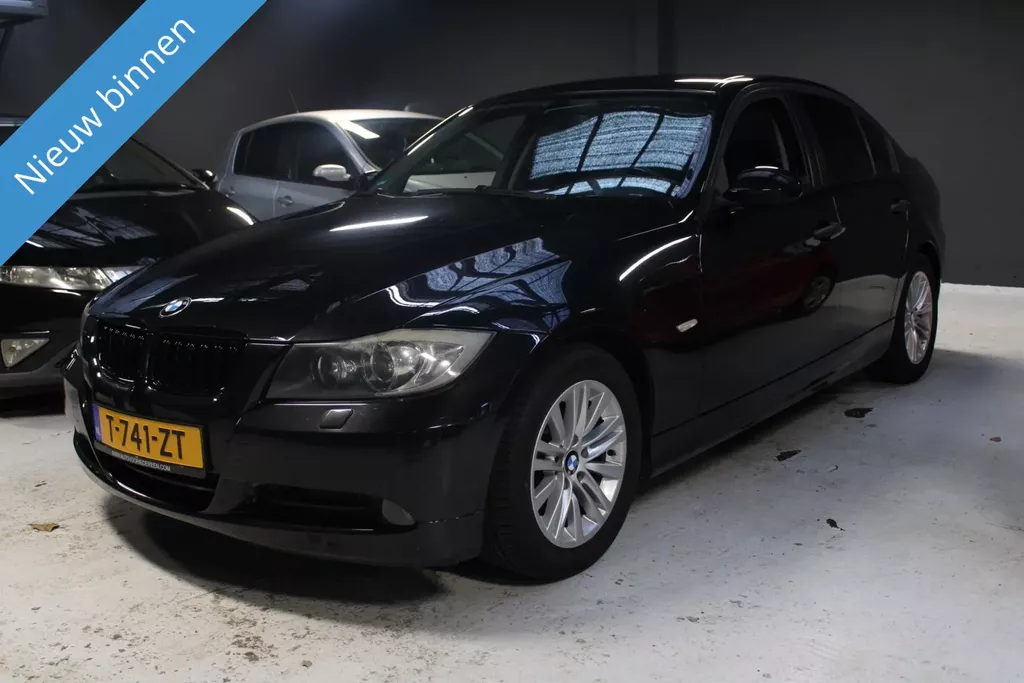 BMW 3-serie 320i /XENON/APK/AIRCO/STOELVERW.