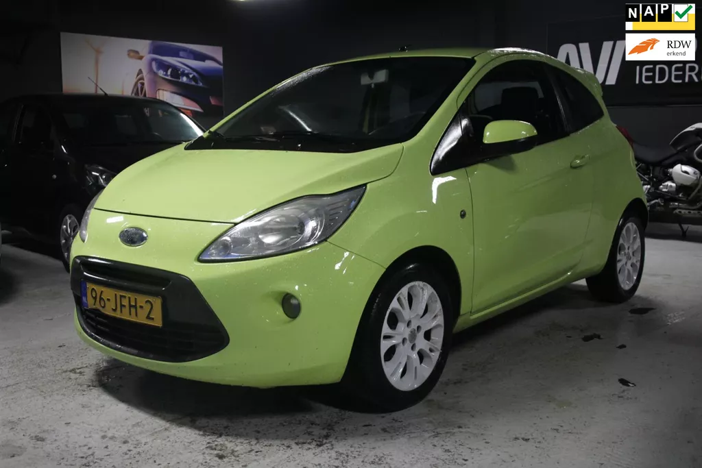 Ford Ka 1.2 Titanium /APK/AIRCO/NAP/SPOILER