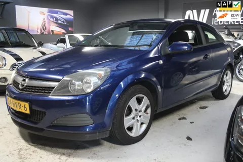Opel Astra GTC 1.7 CDTi ecoFLEX Edition / Rijdt en schakelt goed