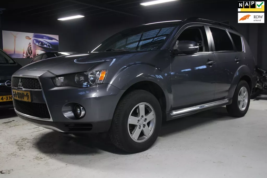 Mitsubishi Outlander 2.0 Intro Edition